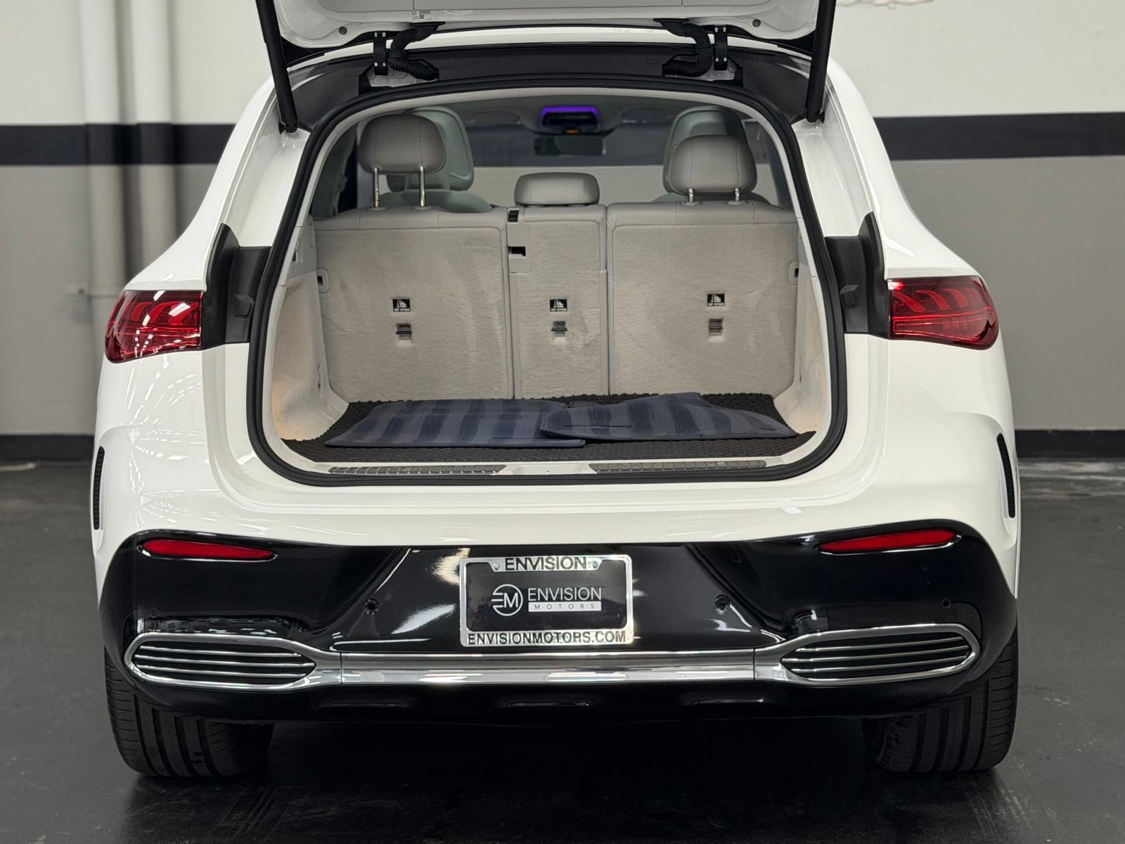 Certified 2024 Mercedes-Benz EQE AMG 4MATIC SUV image 16