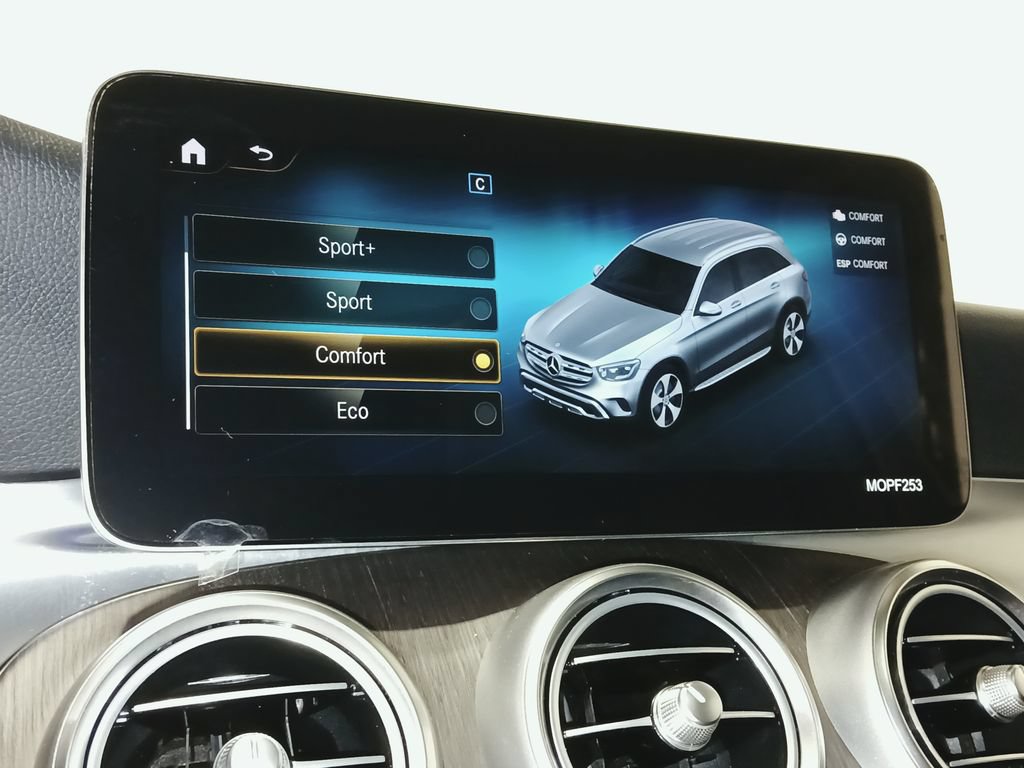 Certified 2020 Mercedes-Benz GLC 300 4MATIC image 26