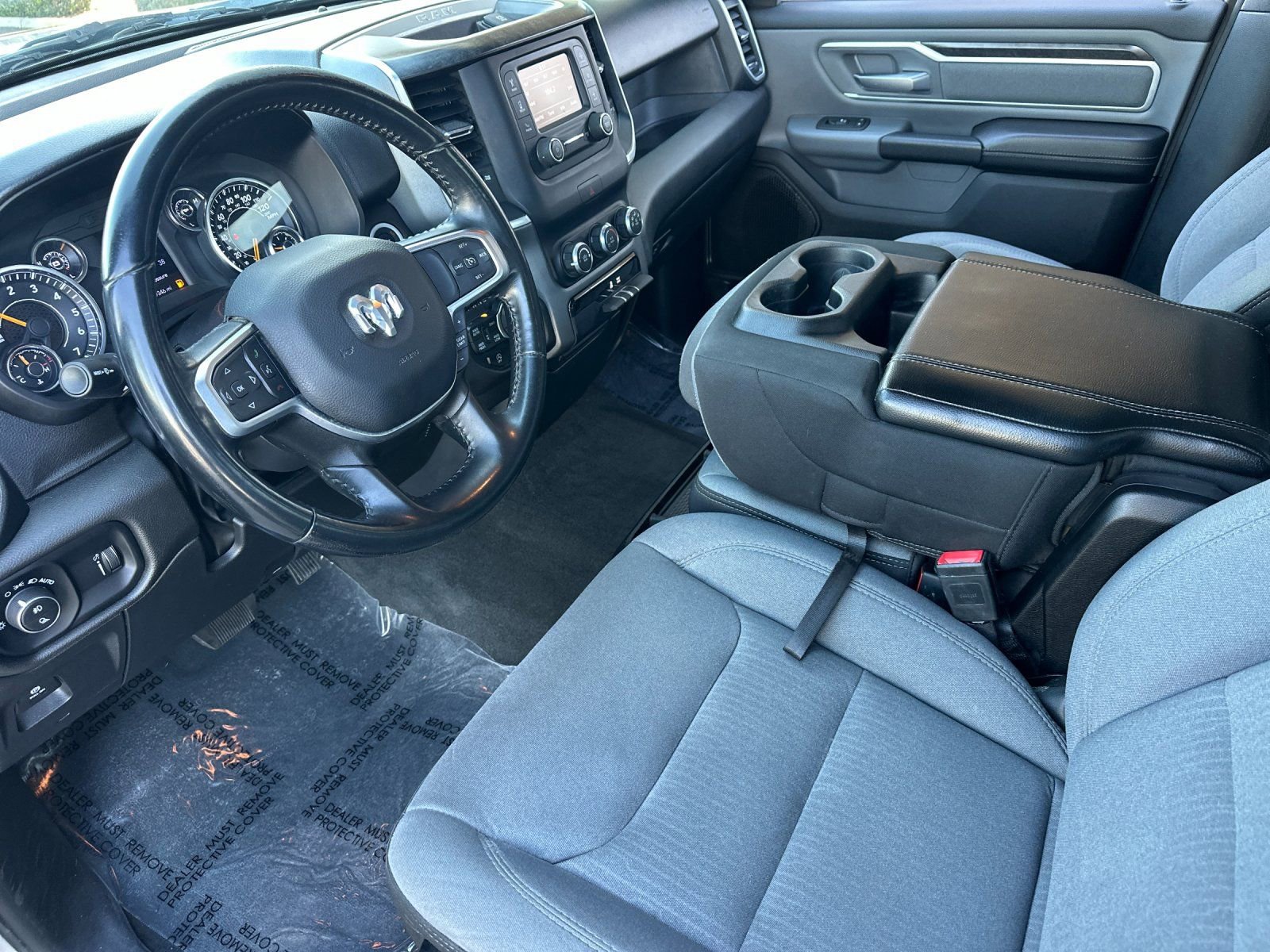 Used 2022 RAM 1500 Big Horn AWD/4WD image 9