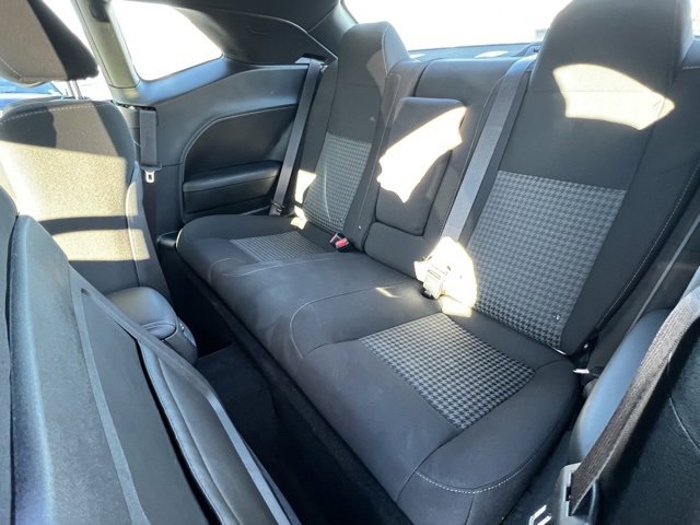 Used 2023 Dodge Challenger R/T w/ Blacktop Package image 30