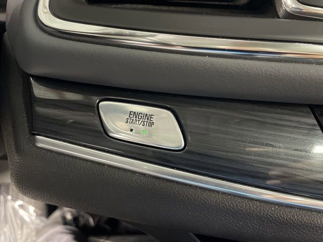 Used 2021 Buick Enclave Premium w/ Sun and Sites Package image 35