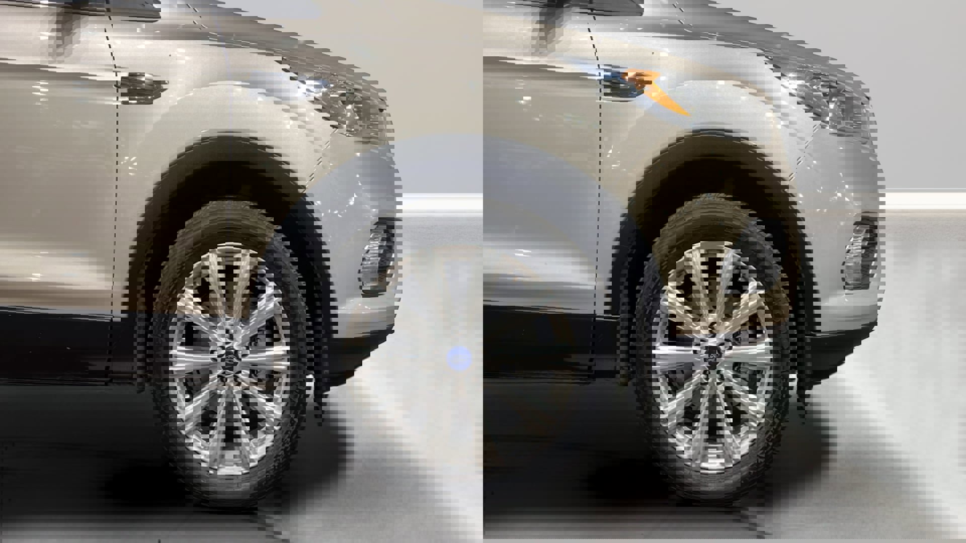 Used 2017 Ford Escape Titanium image 34