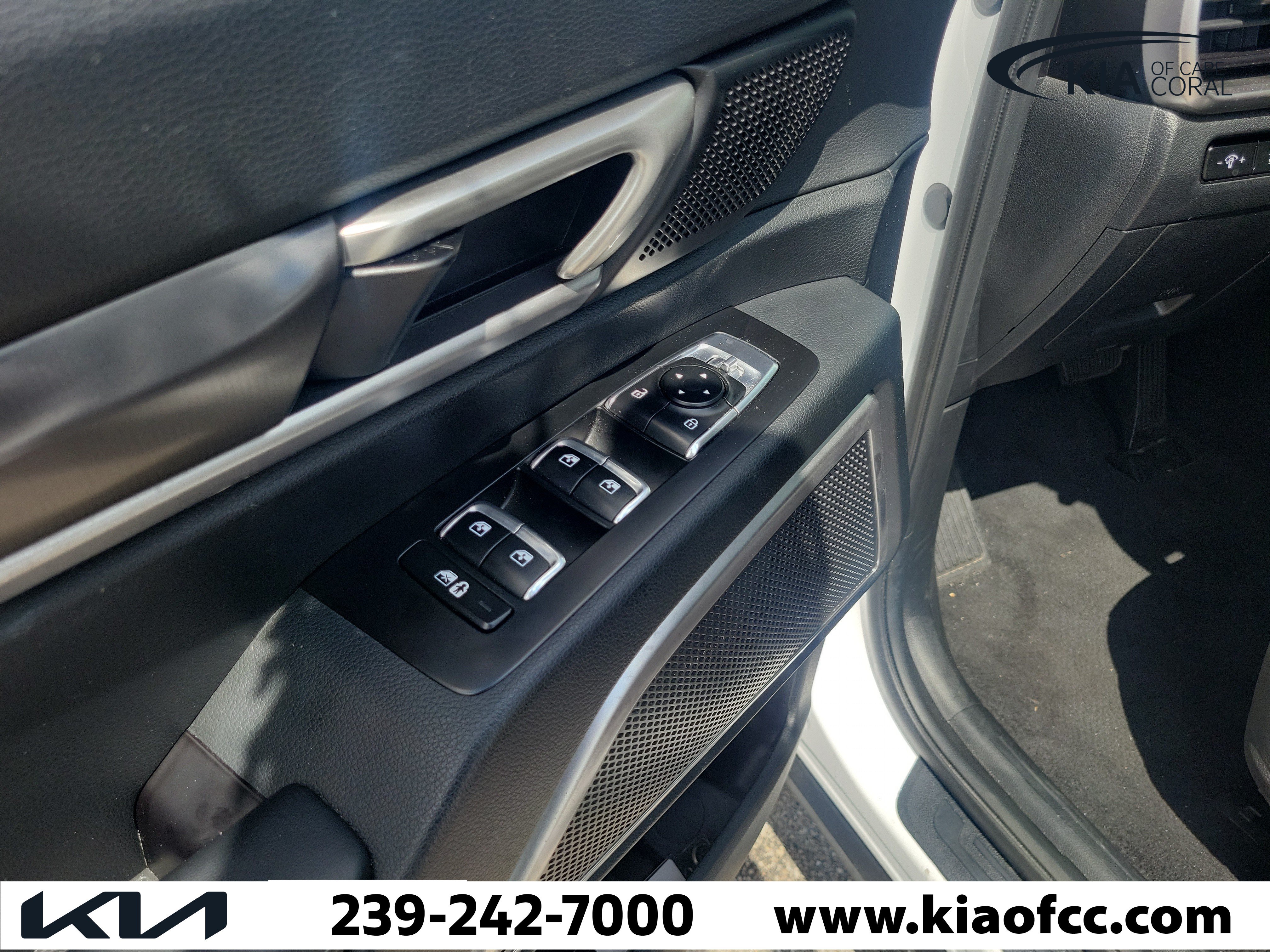 Certified 2025 Kia Telluride S AWD/4WD image 25