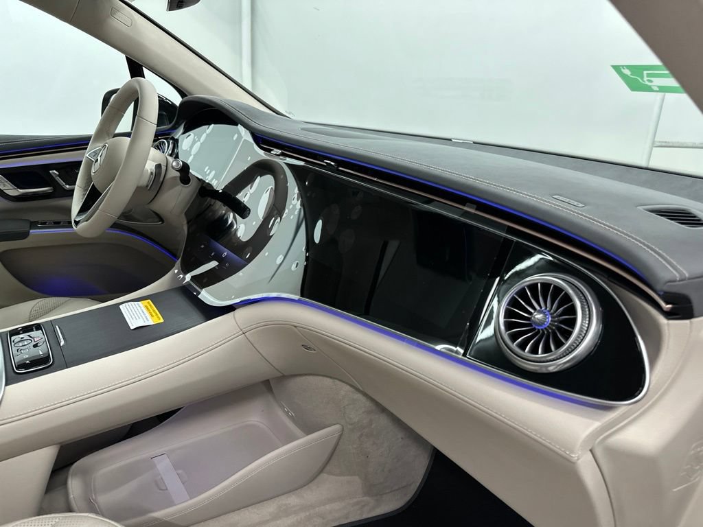 New 2027 Mercedes-Benz EQS 400 4MATIC SUV image 25