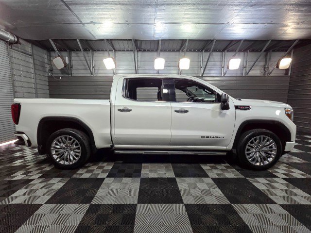 Used 2019 GMC Sierra 1500 Denali w/ Denali Ultimate Package AWD/4WD image 9