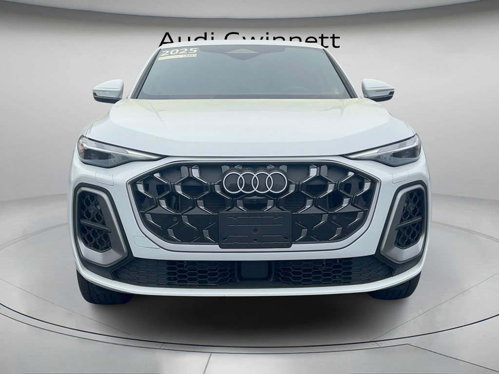Certified 2025 Audi Q5 Premium image 4