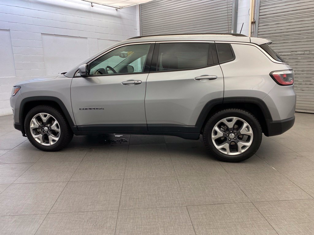 Used 2018 Jeep Compass Limited w/ Navigation Group FWD image 8