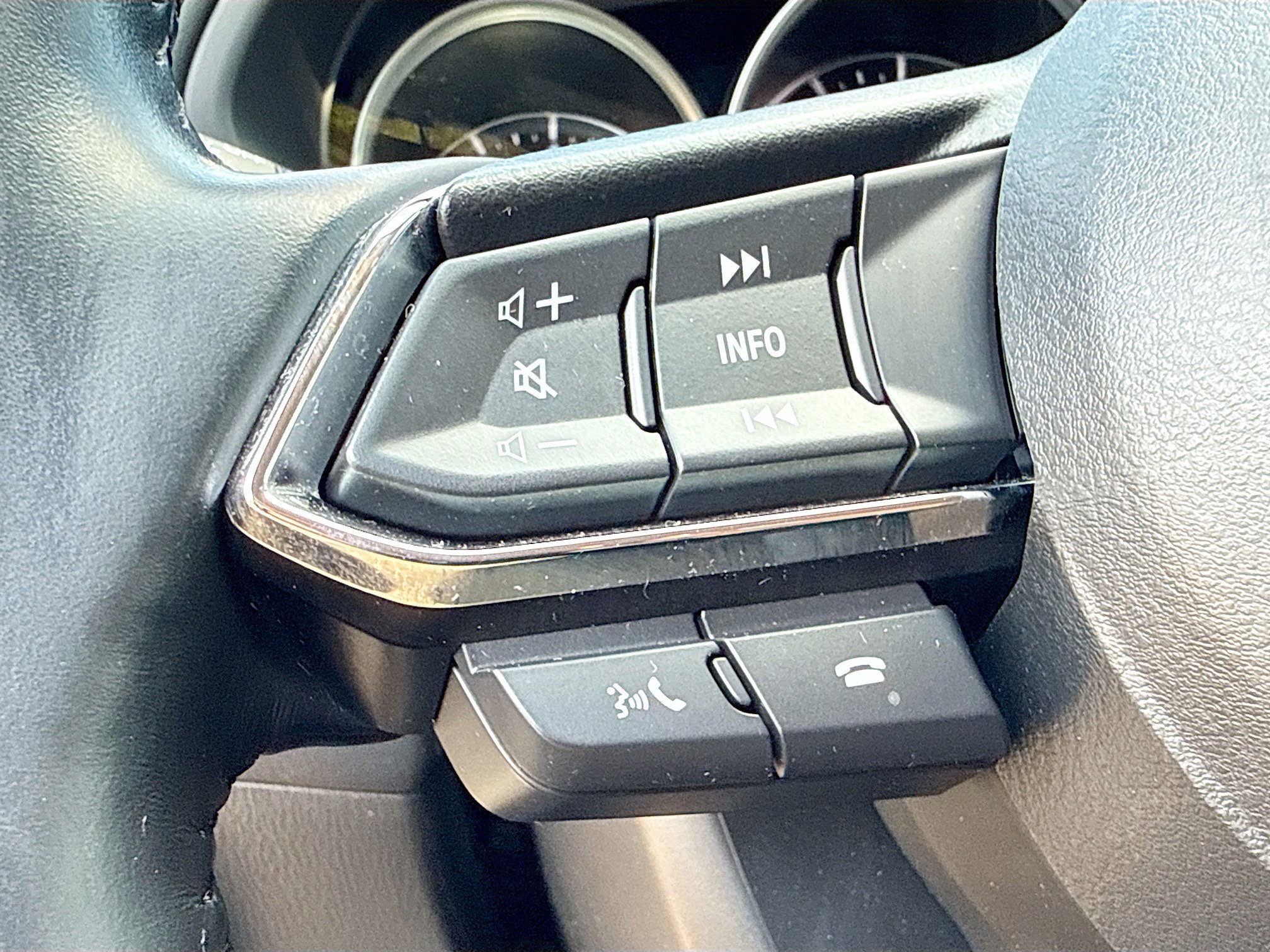 Used 2024 MAZDA CX-5 AWD 2.5 S w/ Select Package image 35