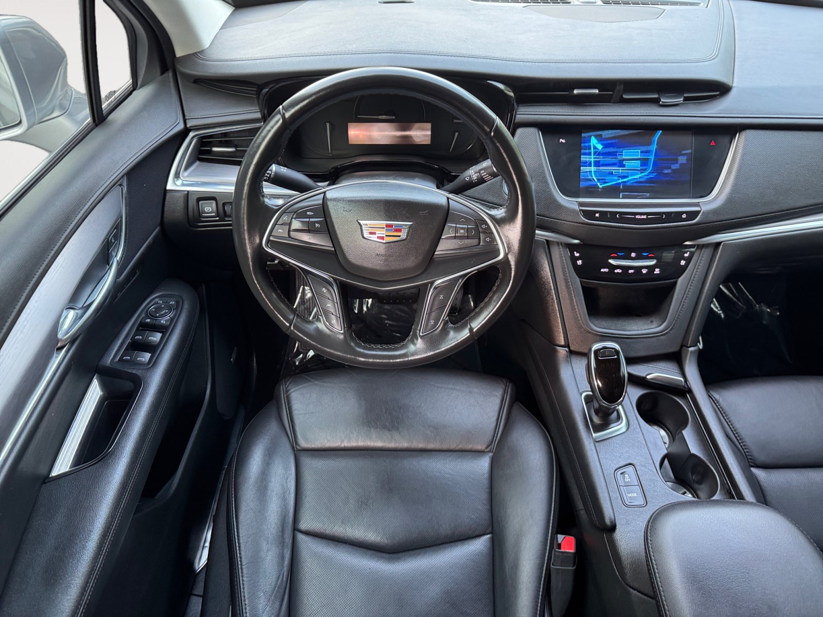 Used 2019 Cadillac XT5 Premium Luxury FWD image 11