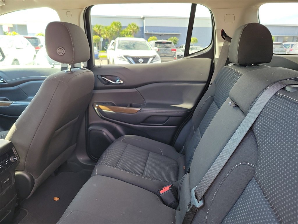 Used 2020 GMC Acadia SLE w/ Driver Convenience Package image 15