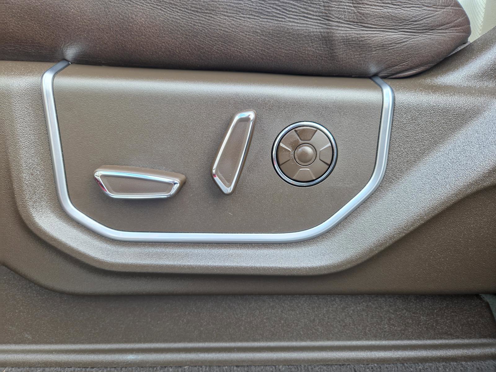 Used 2019 Ford F250 Limited image 31