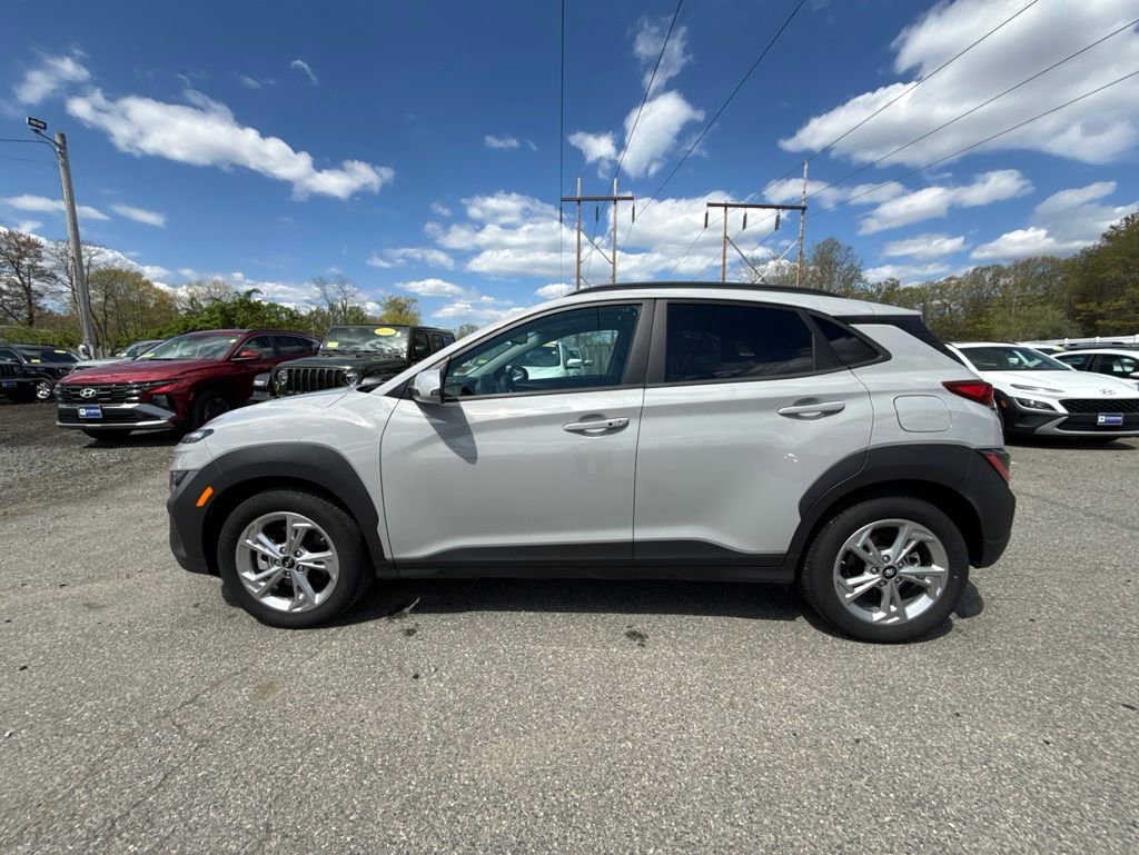 Used 2023 Hyundai Kona SEL w/ Cargo Package AWD/4WD image 7