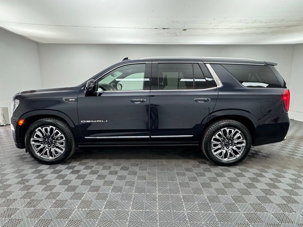 Used 2023 GMC Yukon Denali Ultimate AWD/4WD image 16