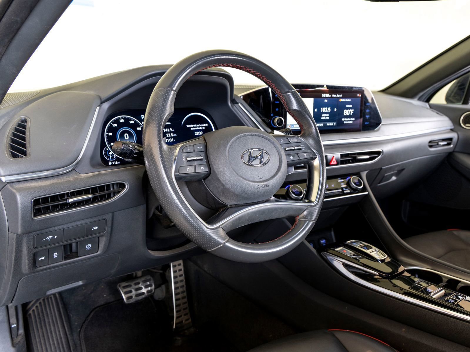 Used 2021 Hyundai Sonata SEL Plus w/ Tech Package image 17