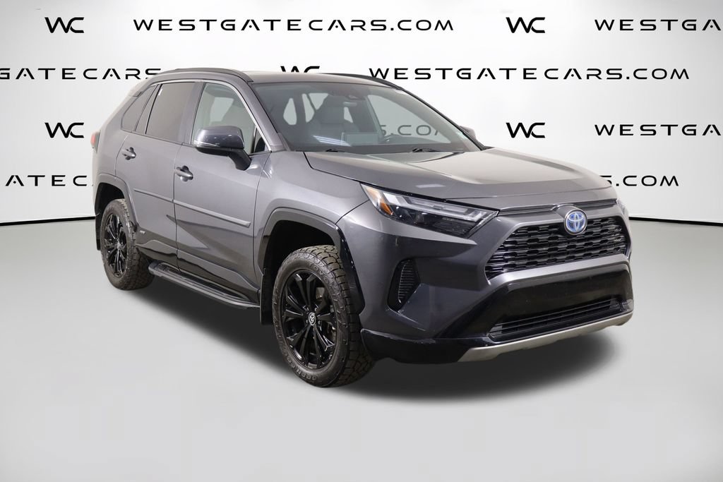Used 2022 Toyota RAV4 SE w/ Convenience Package AWD/4WD image 43