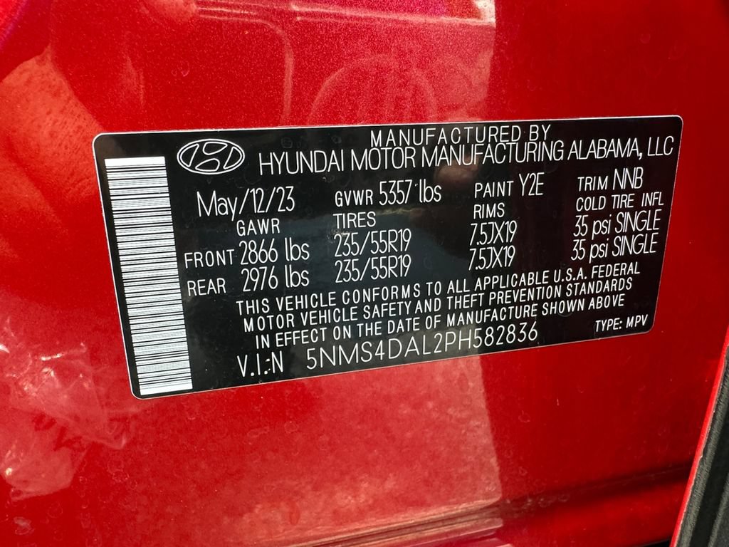 Used 2023 Hyundai Santa Fe Limited AWD/4WD image 17