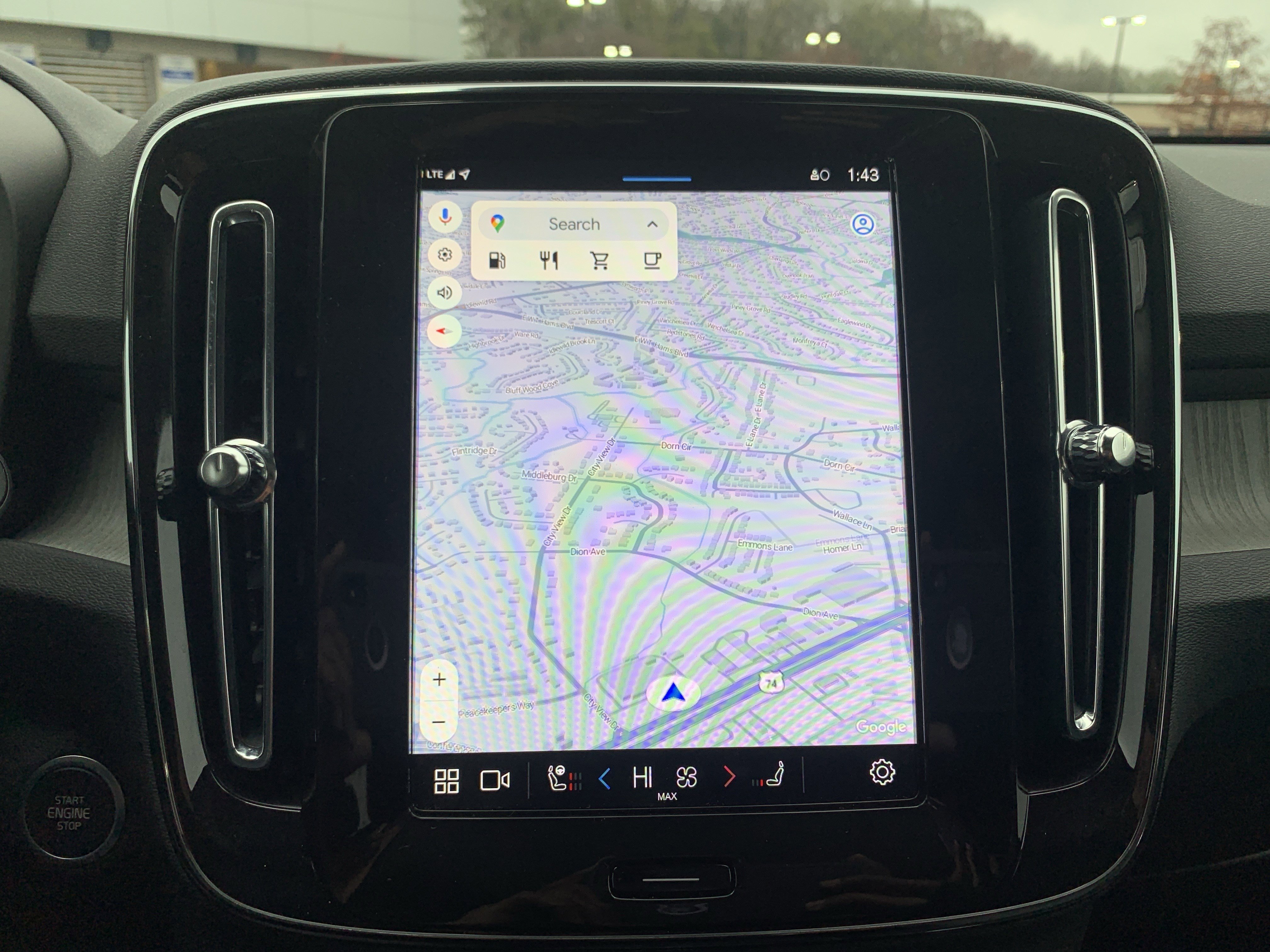 Used 2025 Volvo XC40 B5 Core image 23