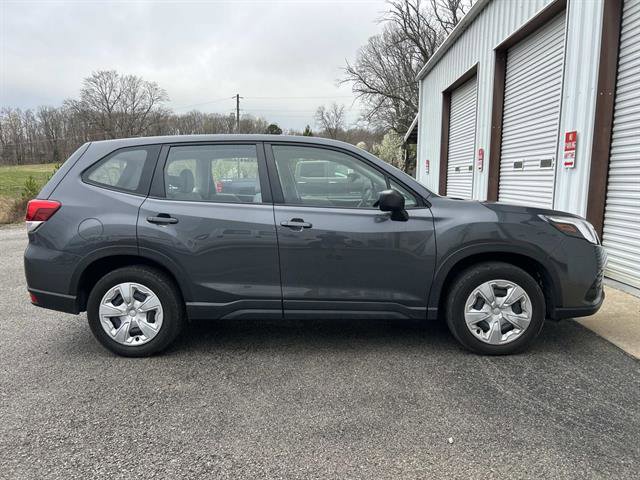 Used 2024 Subaru Forester image 3