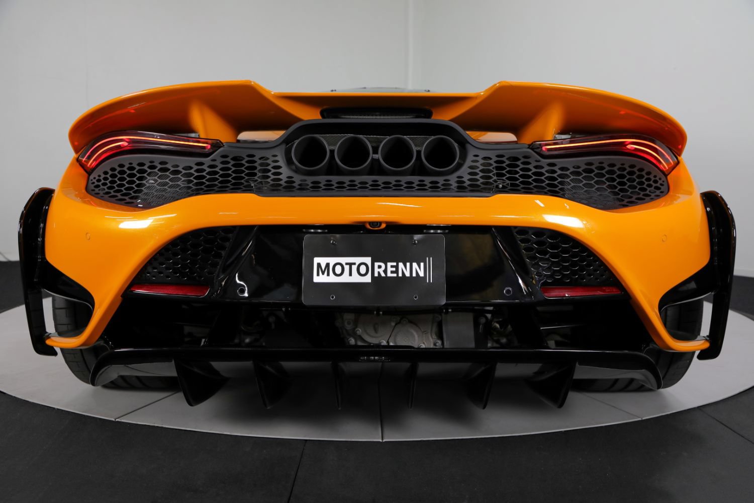 Used 2021 McLaren 765LT RWD image 28