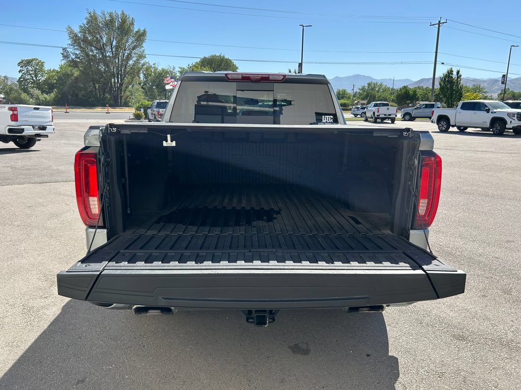 Used 2024 GMC Sierra 1500 Denali w/ Denali Reserve Package AWD/4WD image 7