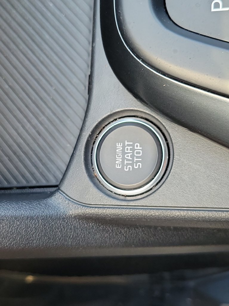 Used 2025 Kia K4 FWD image 29
