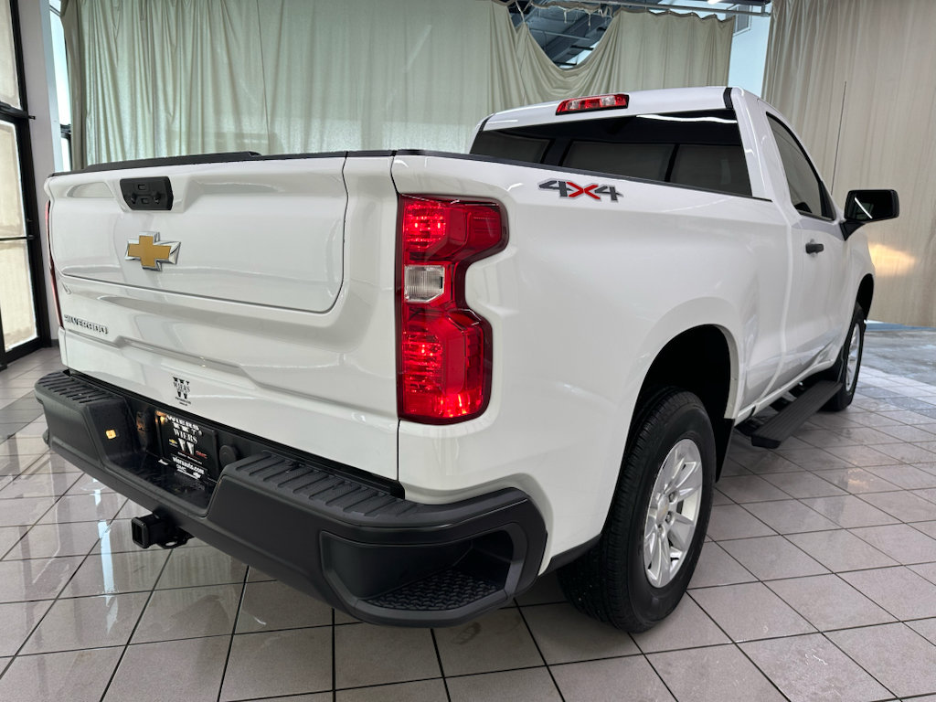 Used 2024 Chevrolet Silverado 1500 W/T w/ WT Value Package AWD/4WD image 6