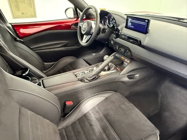 Used 2024 MAZDA MX-5 Miata RF Club image 46