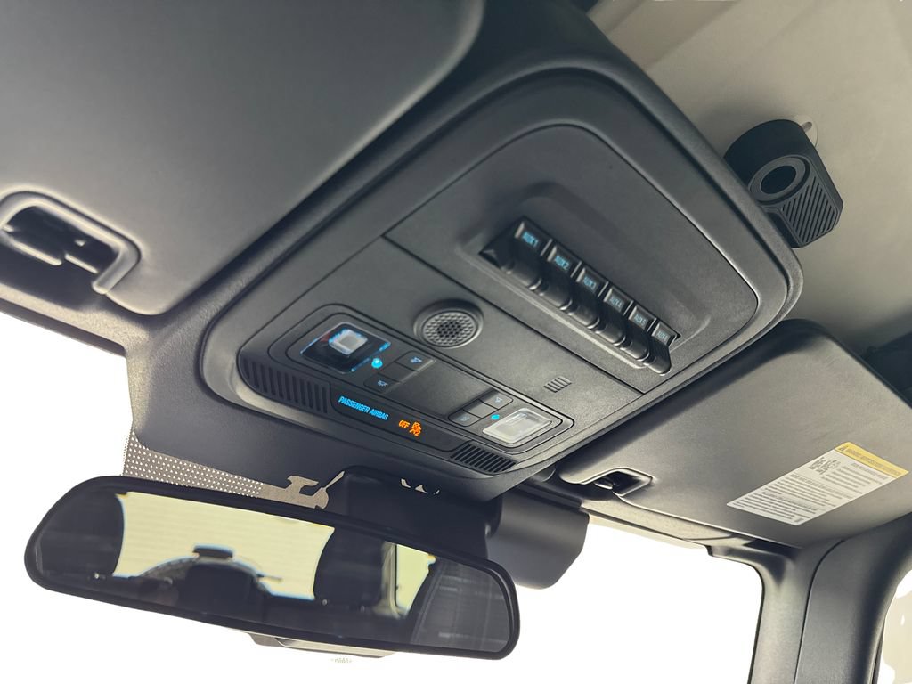 Used 2025 Ford Bronco Heritage Edition AWD/4WD image 73