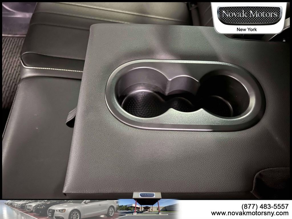 Used 2023 Volkswagen Tiguan SE image 14