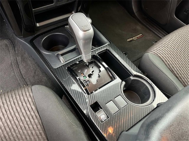 Used 2024 Toyota 4Runner TRD Off-Road image 32