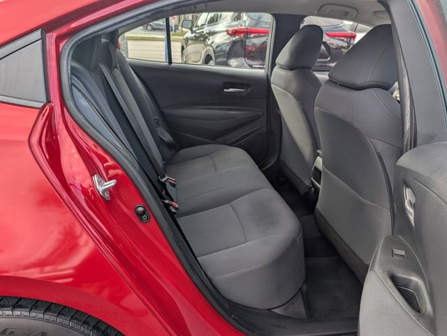 Used 2021 Toyota Corolla LE image 16