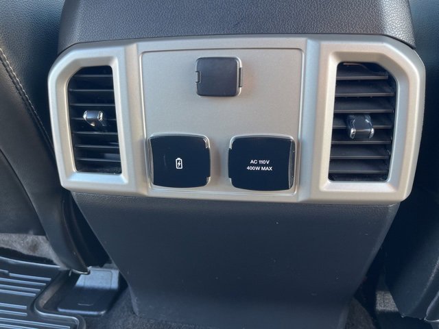 Used 2019 Ford F150 Lariat w/ Trailer Tow Package image 20