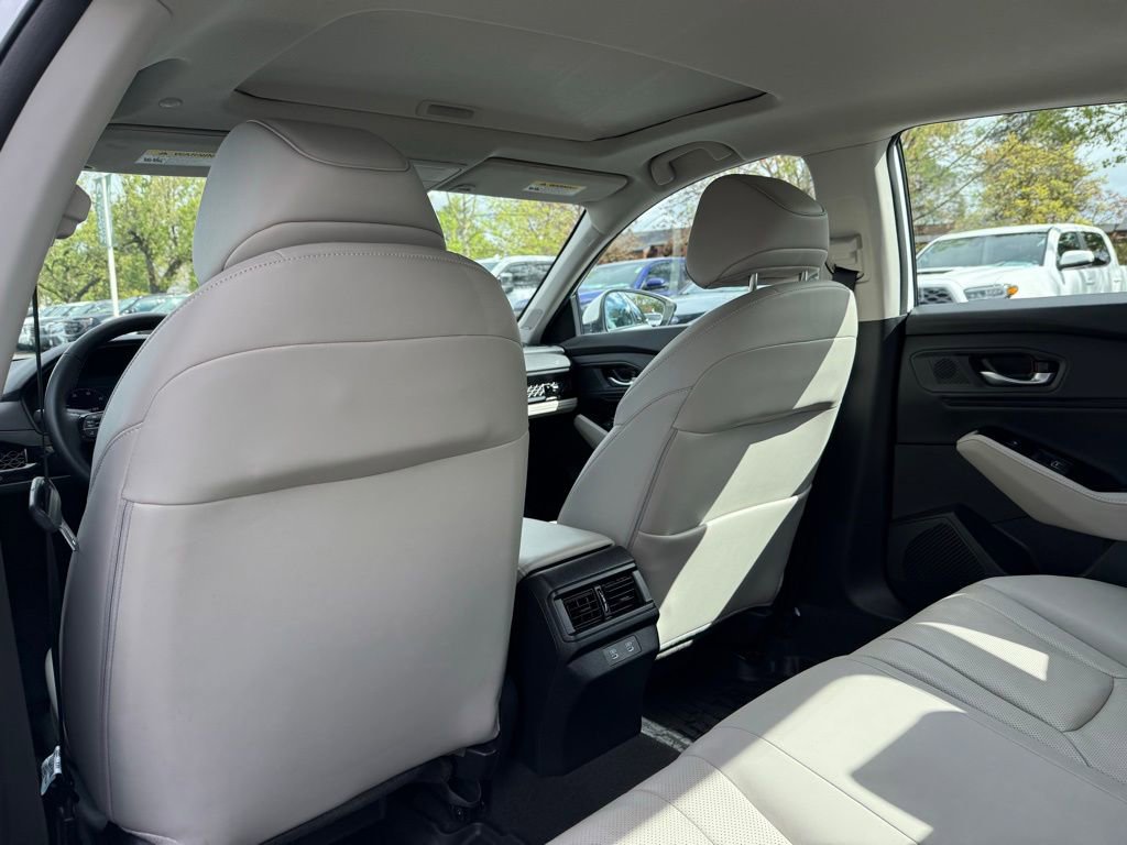 Used 2023 Honda Accord Touring image 16