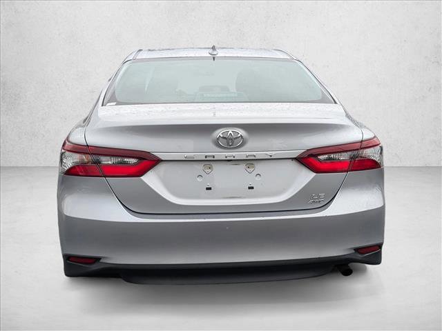 Used 2022 Toyota Camry LE image 4