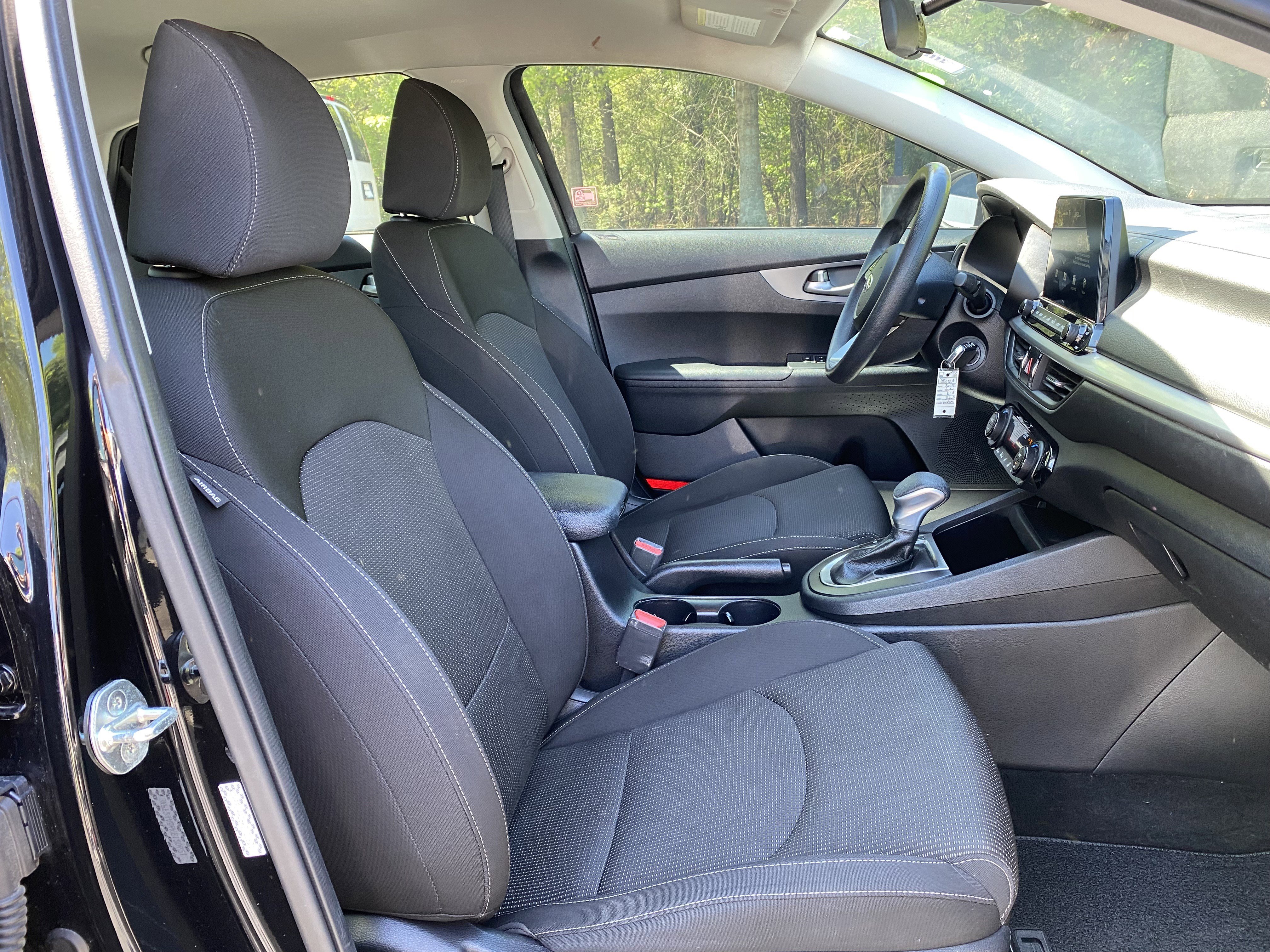 Used 2019 Kia Forte LXS image 31