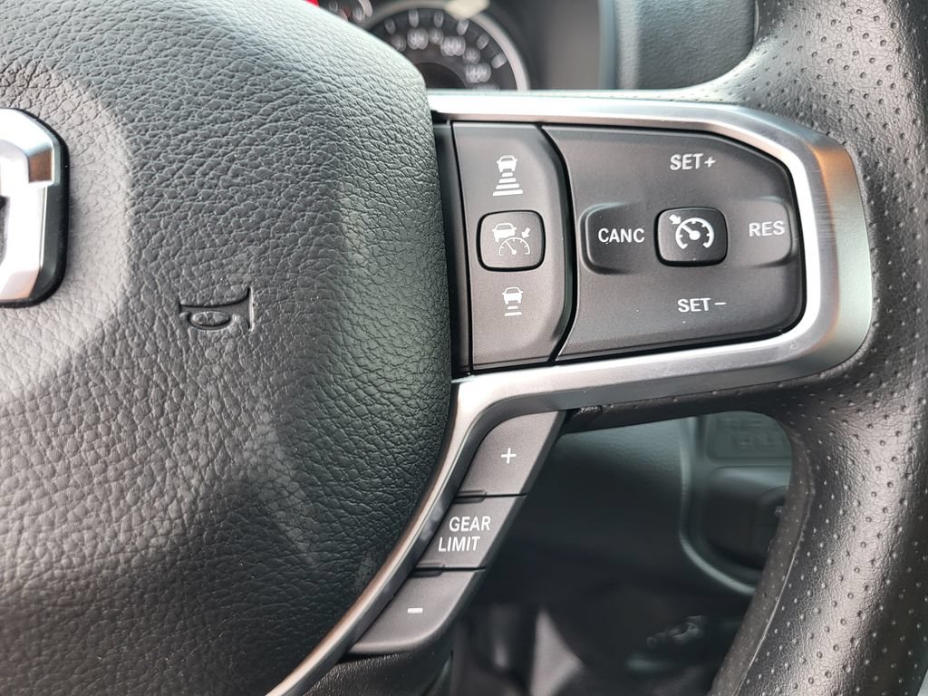 New 2026 RAM 2500 Tradesman w/ Bed Convenience Group AWD/4WD image 30