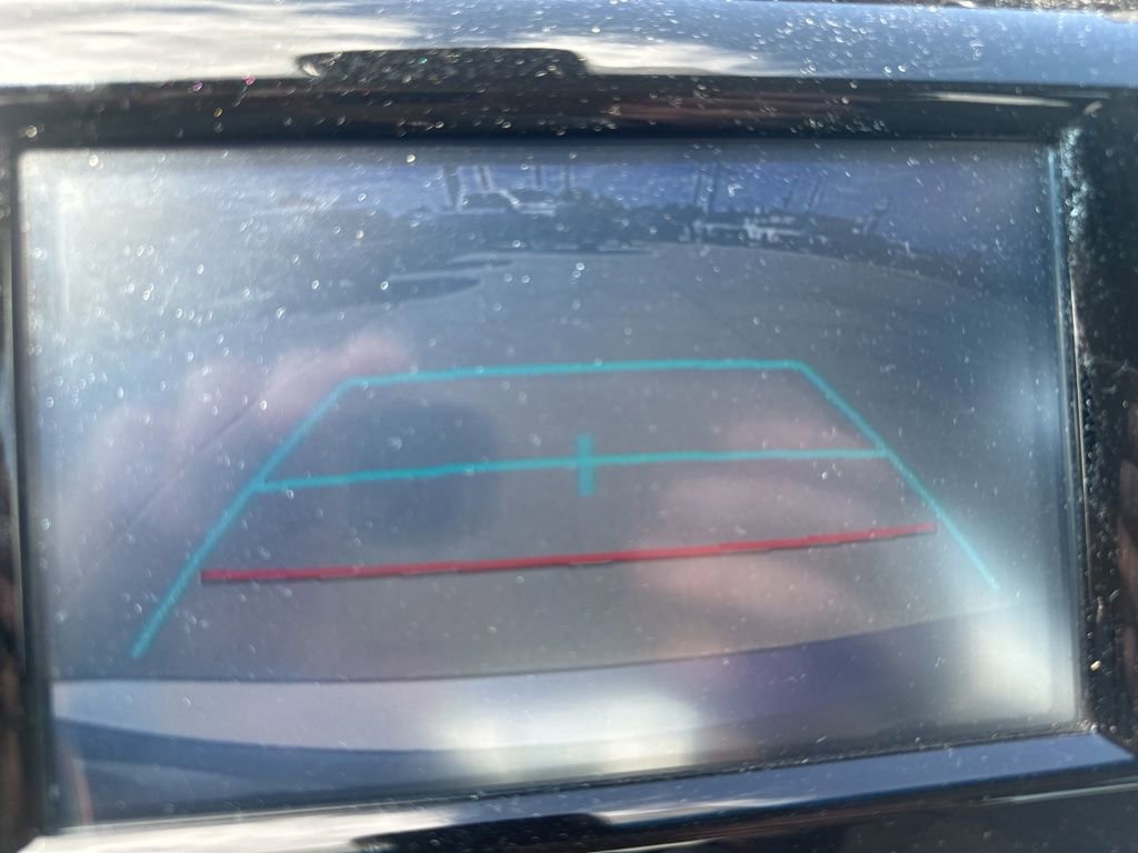 Used 2018 Toyota Camry SE FWD image 14