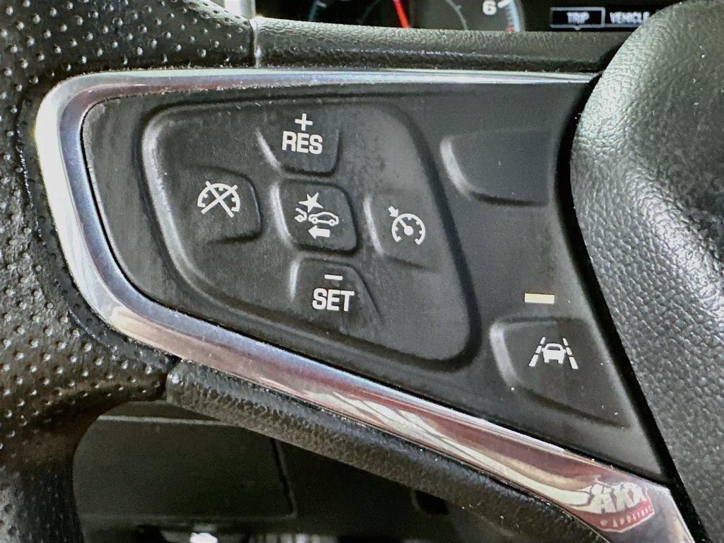 Used 2020 Chevrolet Malibu LT FWD image 22