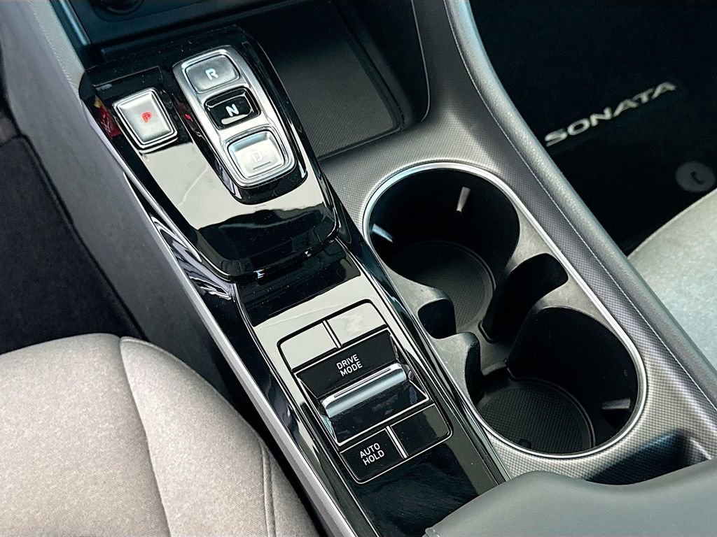 Used 2022 Hyundai Sonata SE FWD image 18