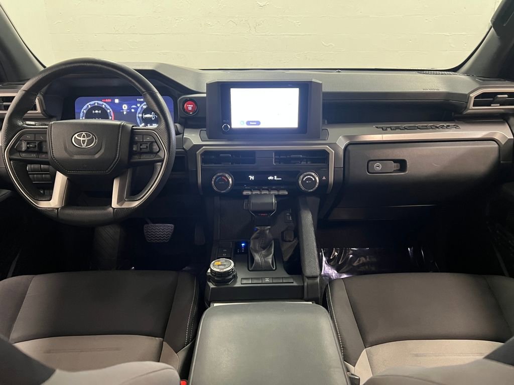 Used 2024 Toyota Tacoma TRD Off-Road image 13