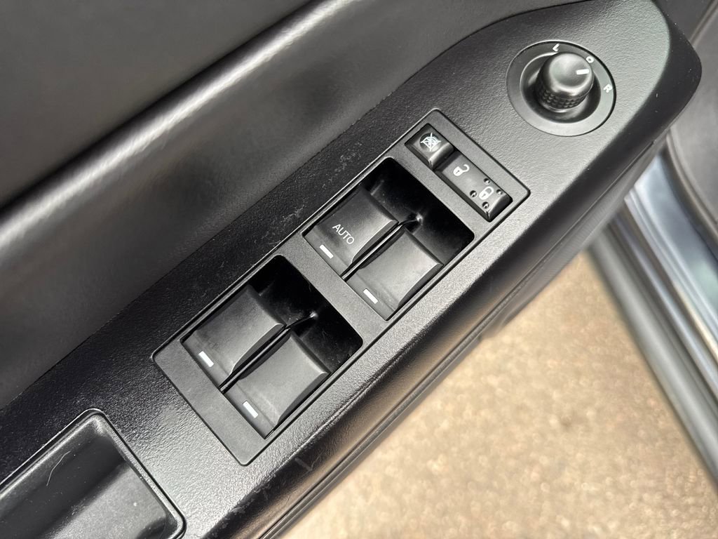 Used 2014 Jeep Compass Sport w/ Power Value Group image 11