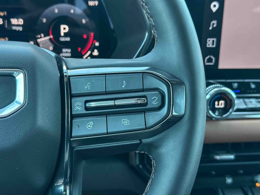 Used 2025 GMC Canyon AT4 w/ Nightfall Edition AWD/4WD image 27
