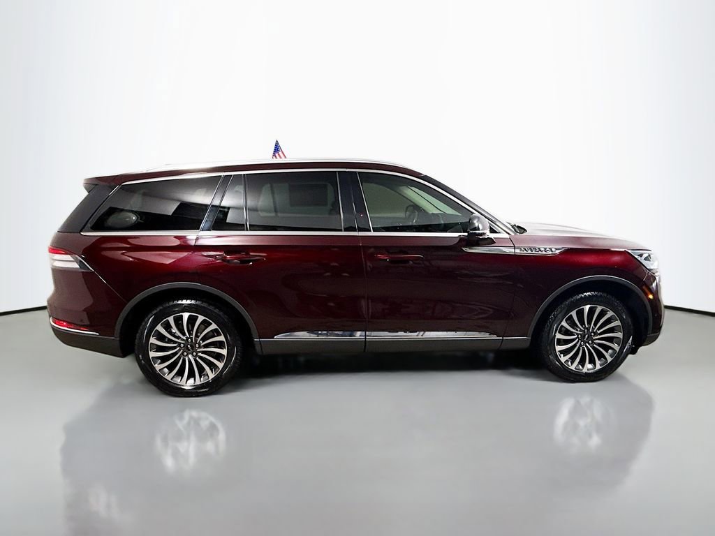 Used 2022 Lincoln Aviator Reserve w/ Equipment Group 201A image 8