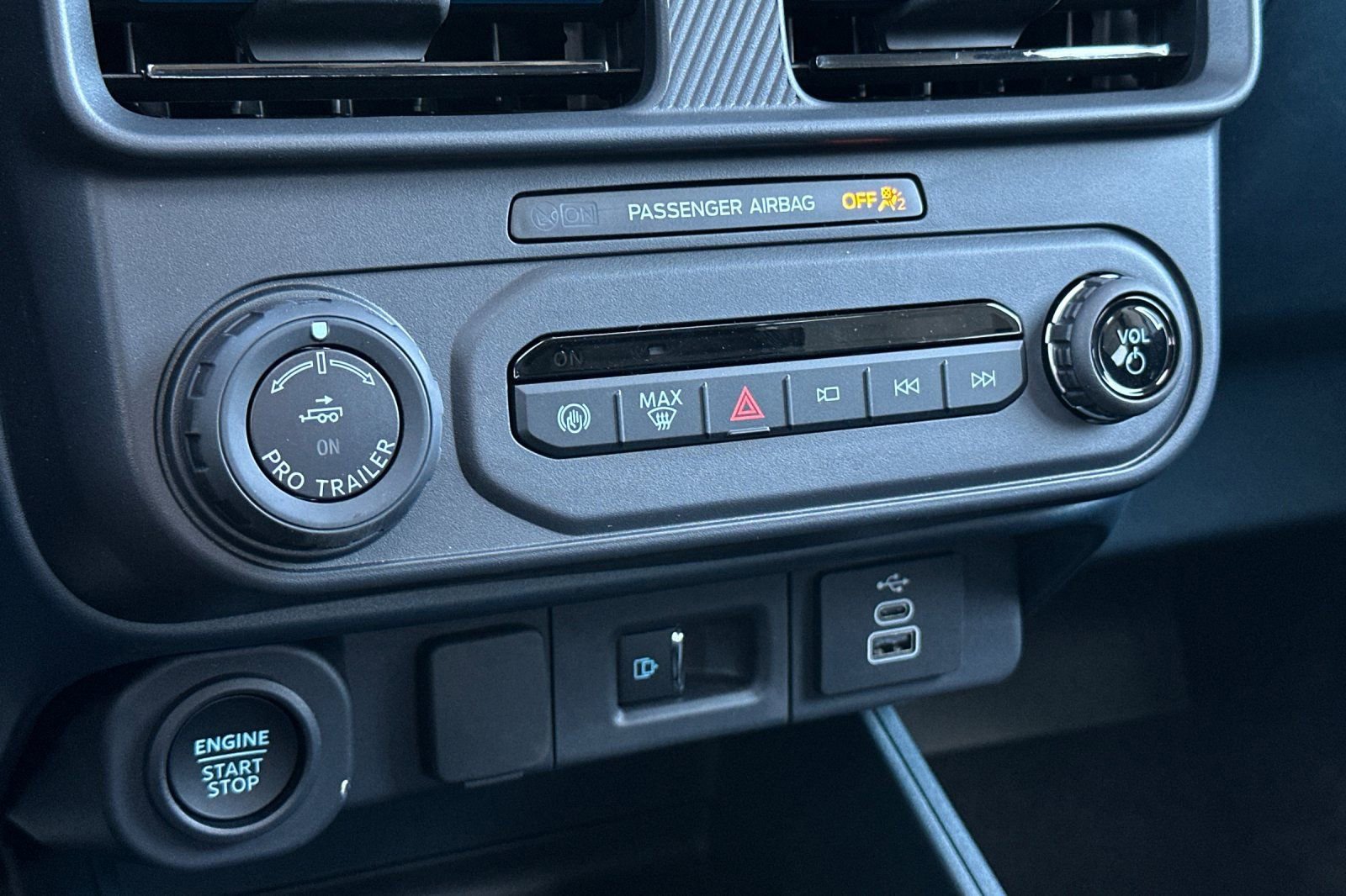 New 2026 Ford Maverick Lobo AWD/4WD image 19