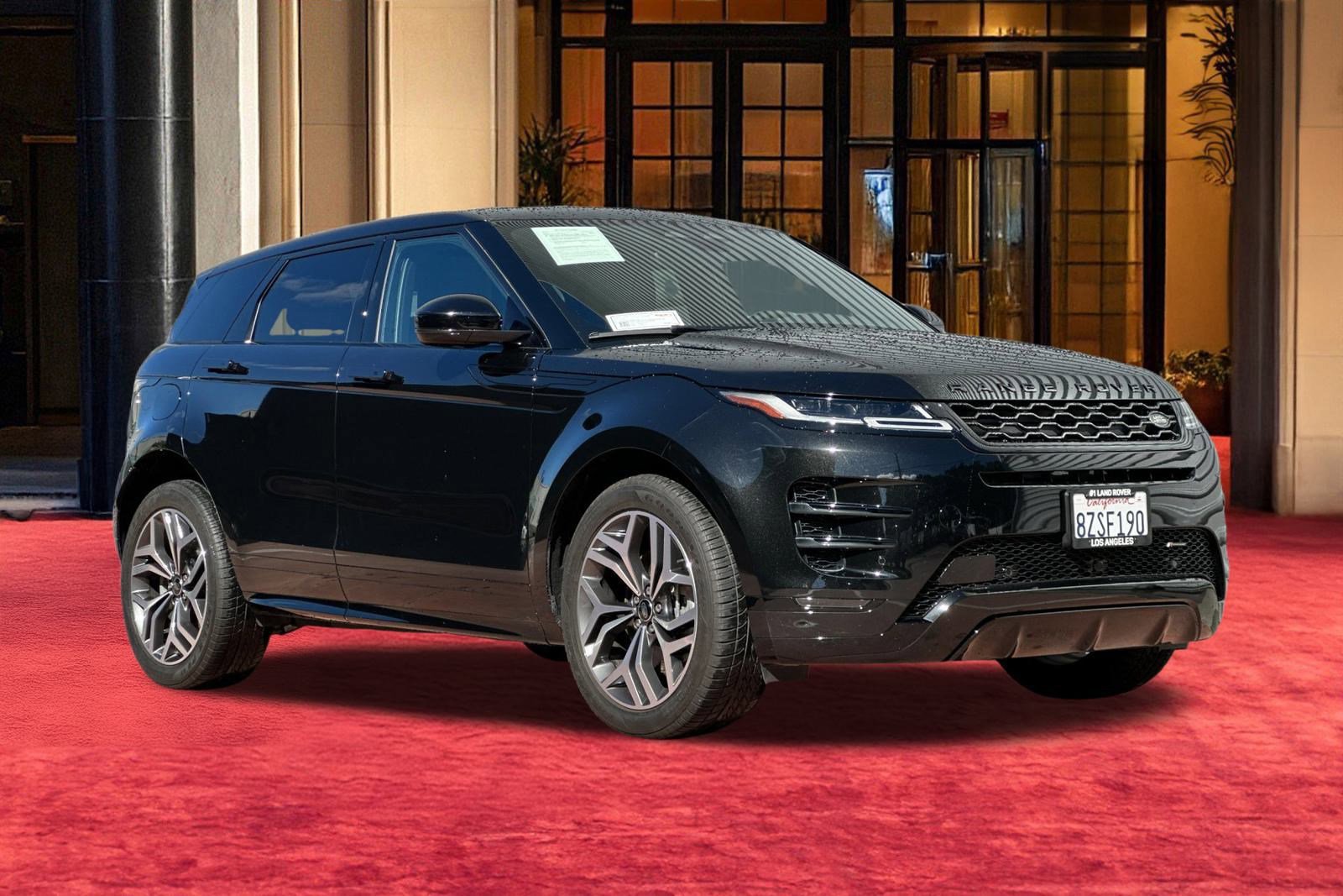 Used 2022 Land Rover Range Rover Evoque R-Dynamic SE image 8