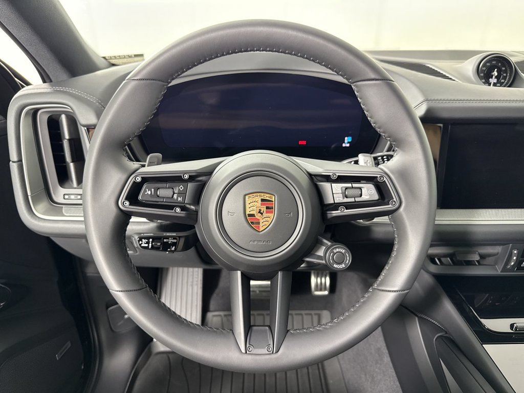 New 2026 Porsche Cayenne Coupe AWD/4WD image 35
