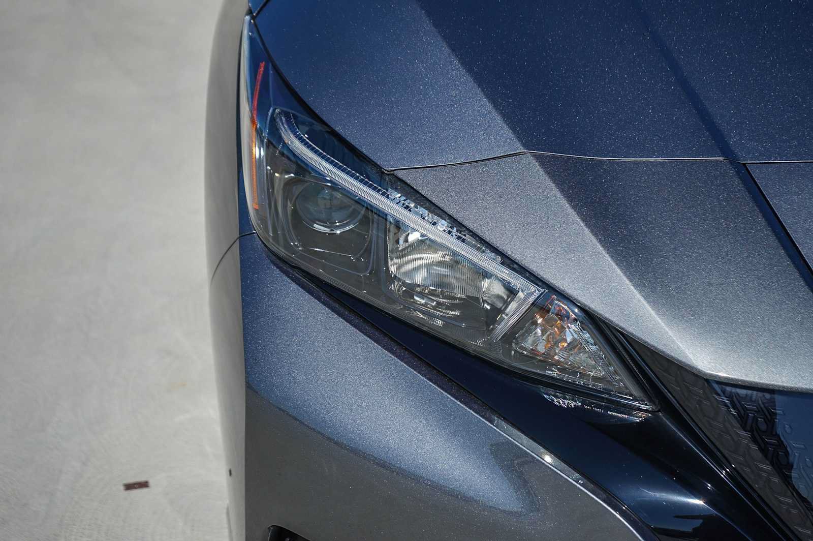 Used 2024 Nissan Leaf S FWD image 4