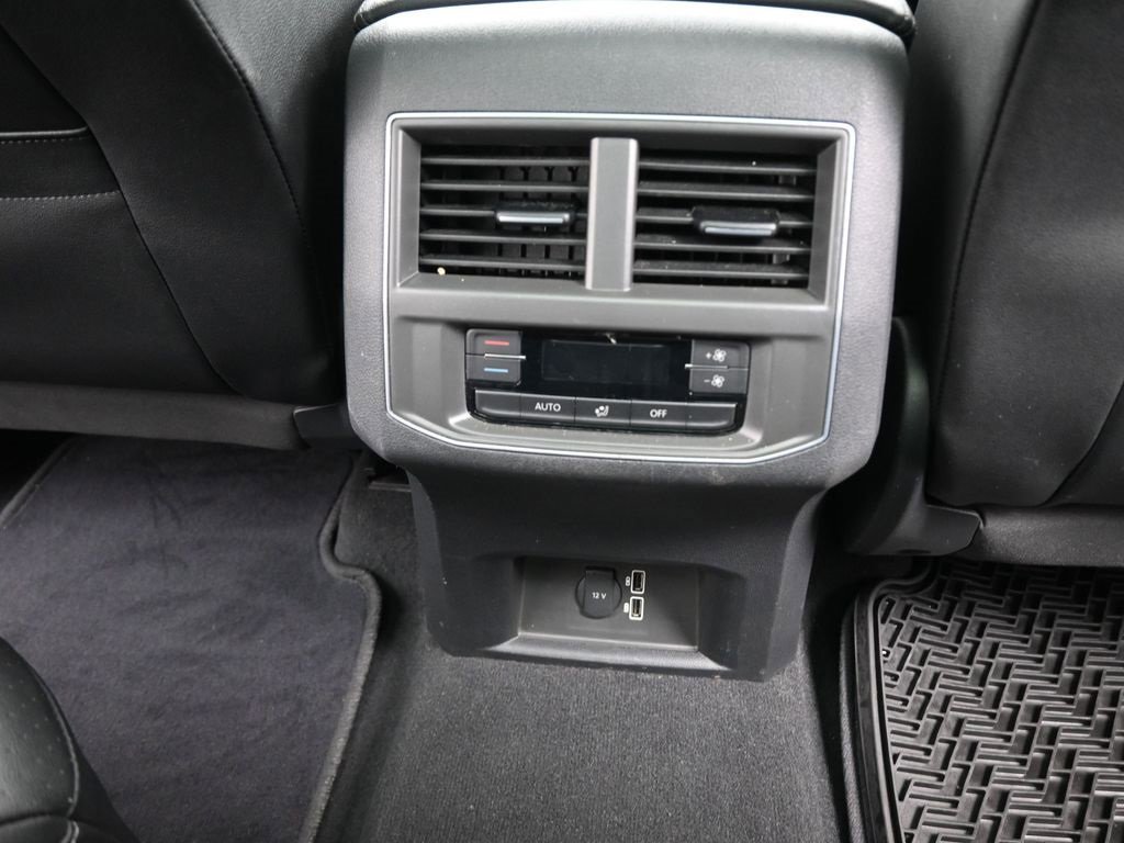 Used 2019 Volkswagen Atlas SE w/ Panoramic Sunroof Package image 27