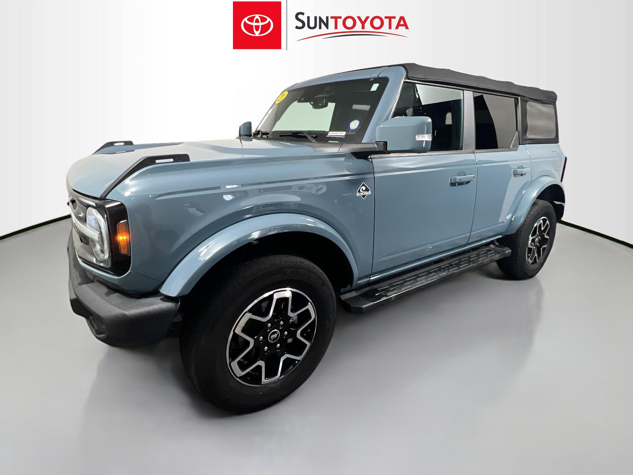 Used 2021 Ford Bronco Outer Banks AWD/4WD image 9