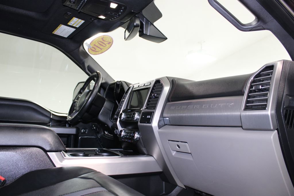 Used 2019 Ford F250 Platinum w/ Platinum Ultimate Package image 32